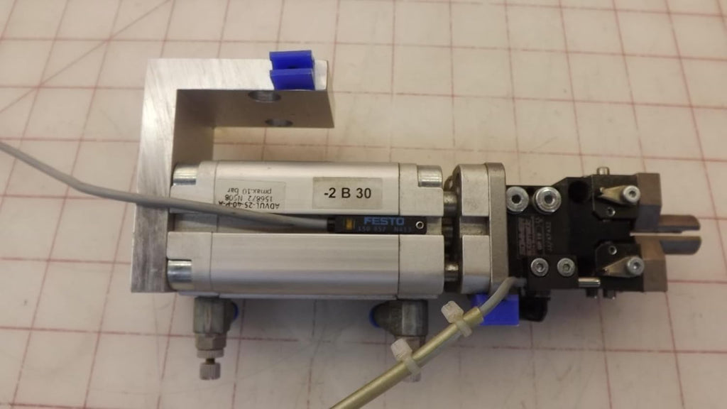 FESTO ADVUL-25-40-P-A (156872), 1-10 BAR, 25 MM BORE, 40 MM Stroke, Compact, Double-Acting, Elastic Cushioning Rings/Pads AT Both Ends, M5 Pneumatic Connection, Pneumatic Cylinder, Series ADVUL