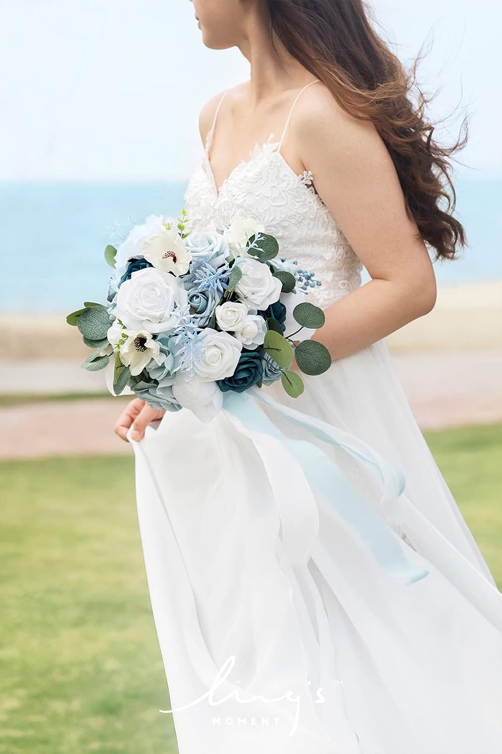 Ling's moment Wedding Artificial Flowers Package, Bridal Bouquet, Bridesmaid Bouquets, Boutonniere for Men, Rose Petals.Blue
