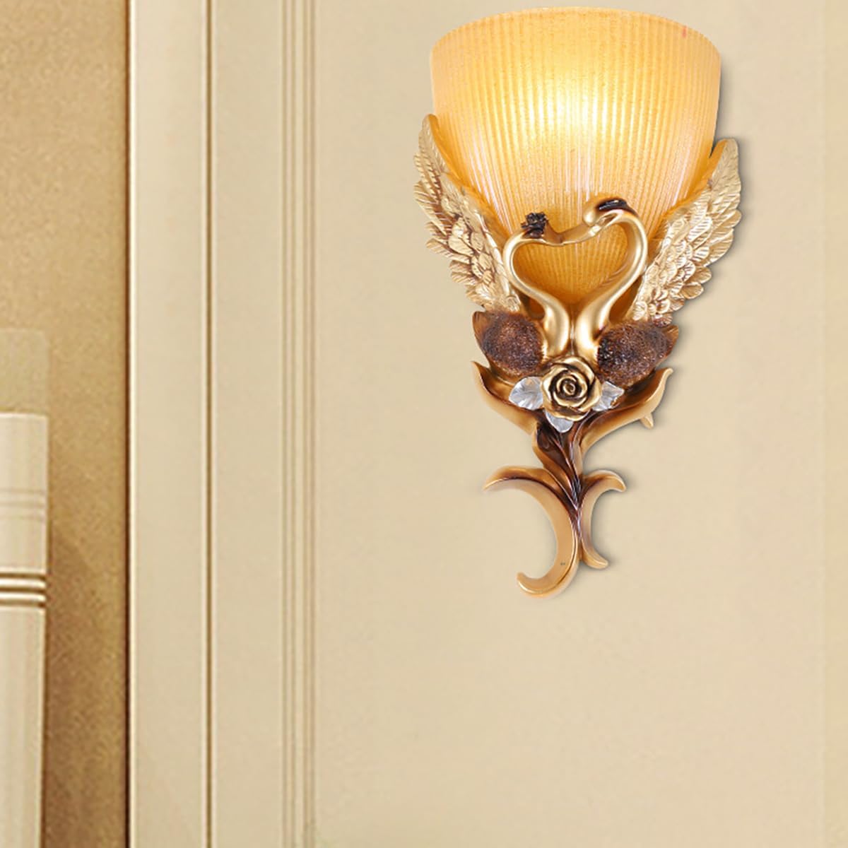 European Wall Sconce Vintage Gold Wall Light Creative Resin Peacock Design with Frosted Glass Shade Indoor Wall Lamp Antique Lighting Fixtures for Living Room Hallway Bedroom Bedside