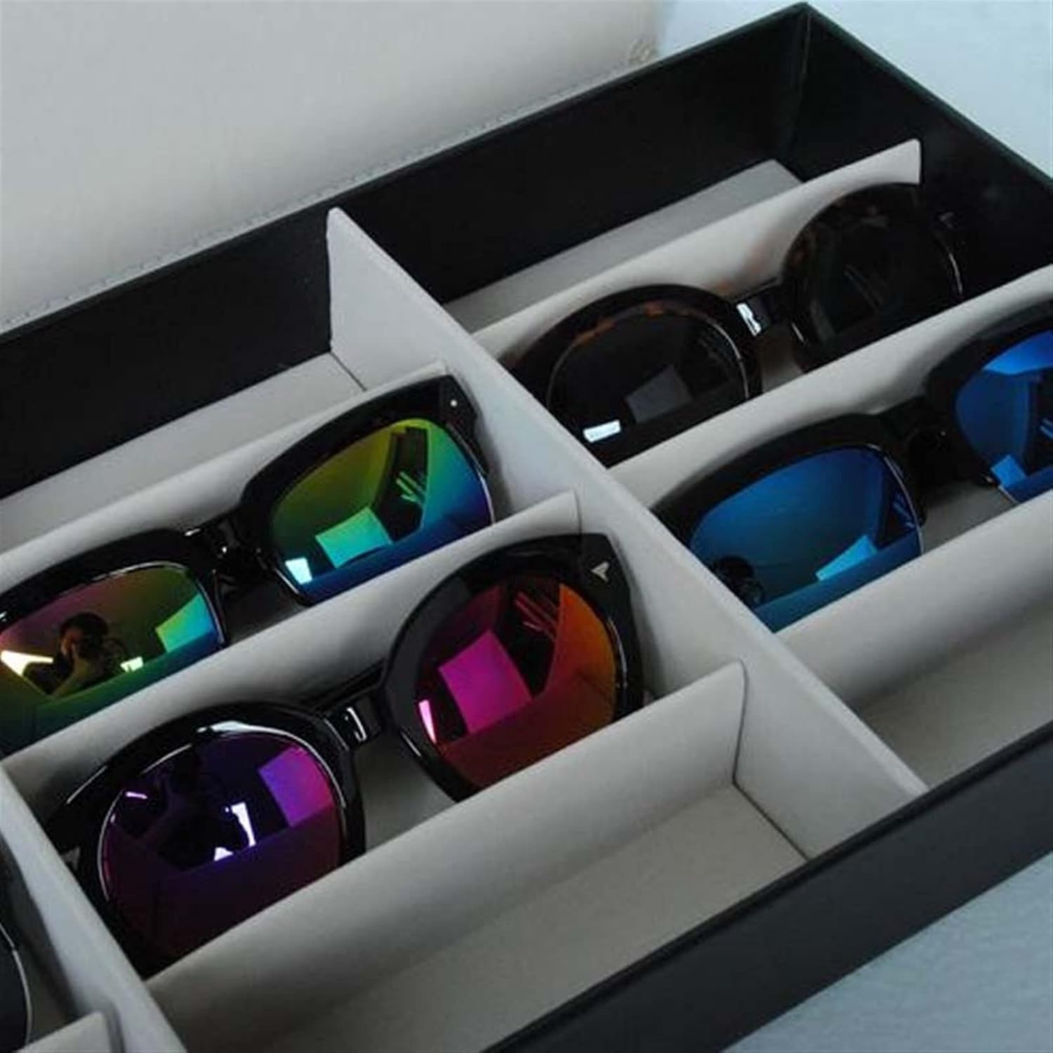 TOMYEUS Sunglasses Display 12 Grids Glasses Necklaces Jewelry Rack Display Storage Organizer Boxes Show Case 3d Glasses Display Rack/Shelf Eyewear Display Stand (Color : Black)