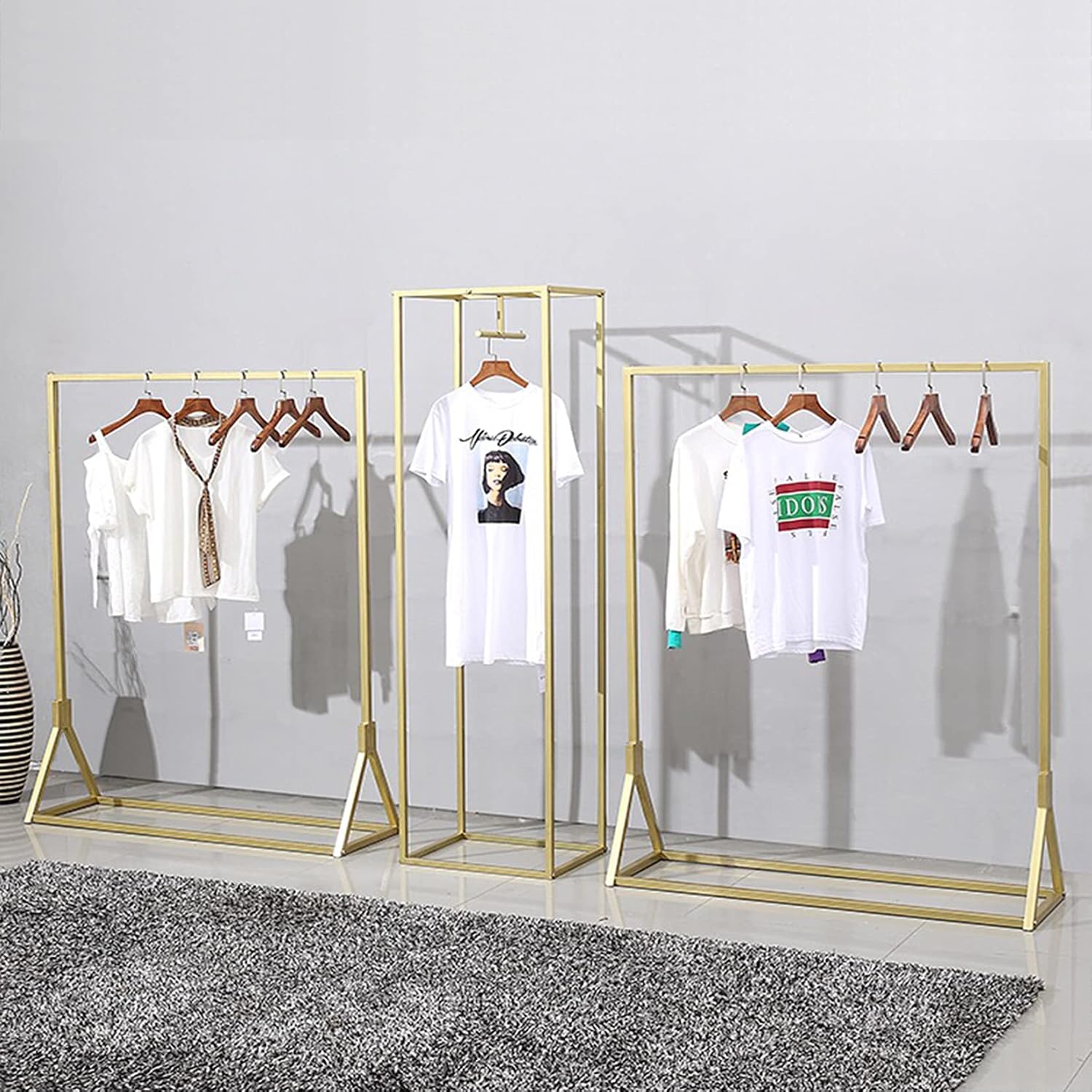 Creative Simple Clothes Retail Heavy Duty Metal Garment Racks,Clothing Store Hanger Storage Shelves,Commercial Wedding Dress Floor-Standing Display Rack (Gold, 71' H)