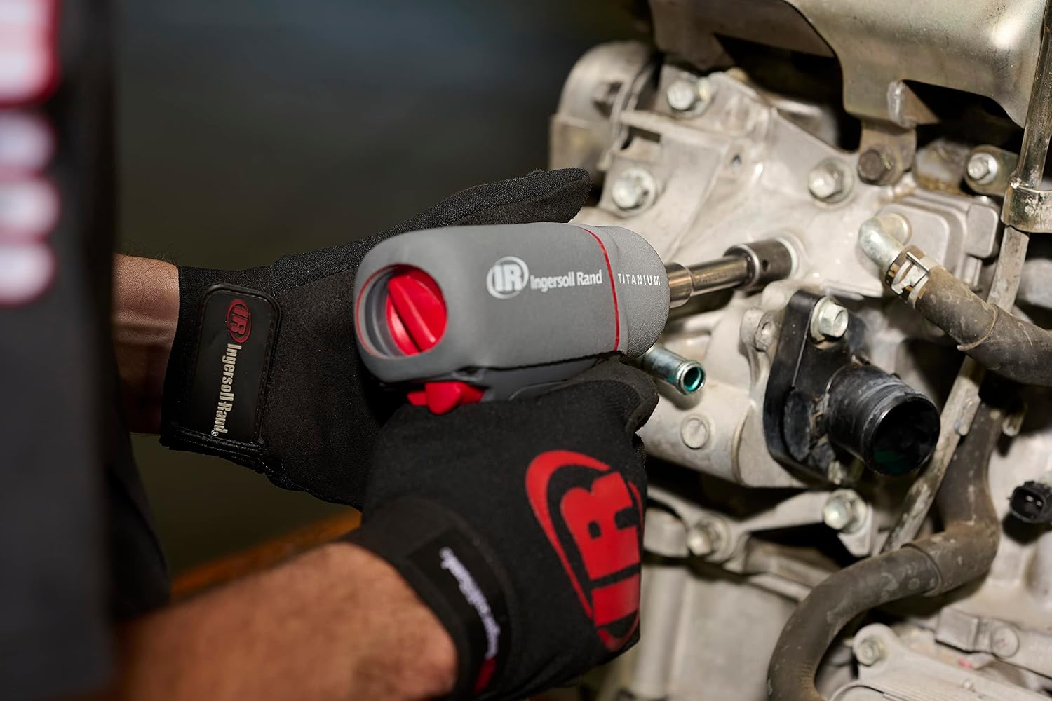 Ingersoll Rand 2115QTIMAX 3/8' Air Impact Wrench, Quiet, 300 ft-lb Torque, Titanium Hammercase, Friction Ring Retainer, Pistol
