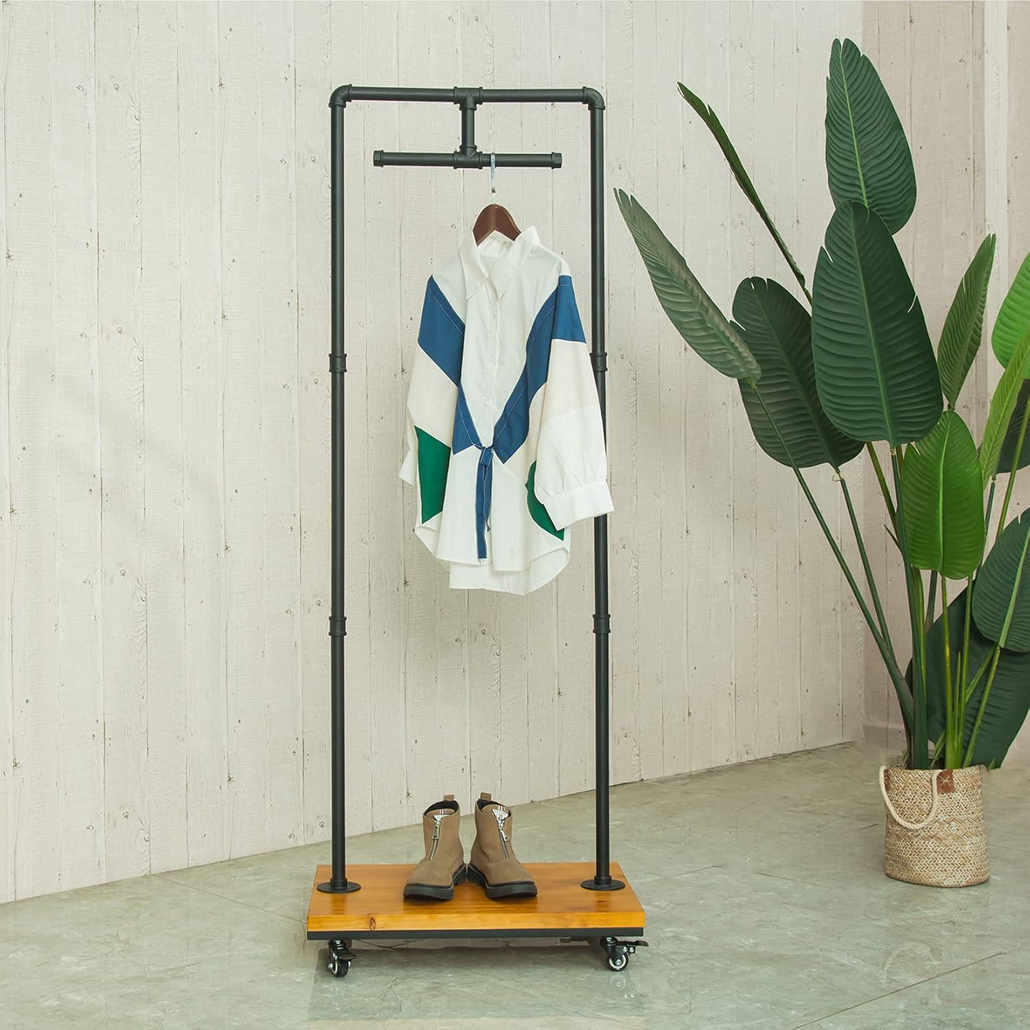 Clothing Store Rolling Garment Rack with Wheel,Industrial Pipe Clothing Storage Display Rack,Floor-Standing Hanging Rods Hangers Clothes Shelves (Black)