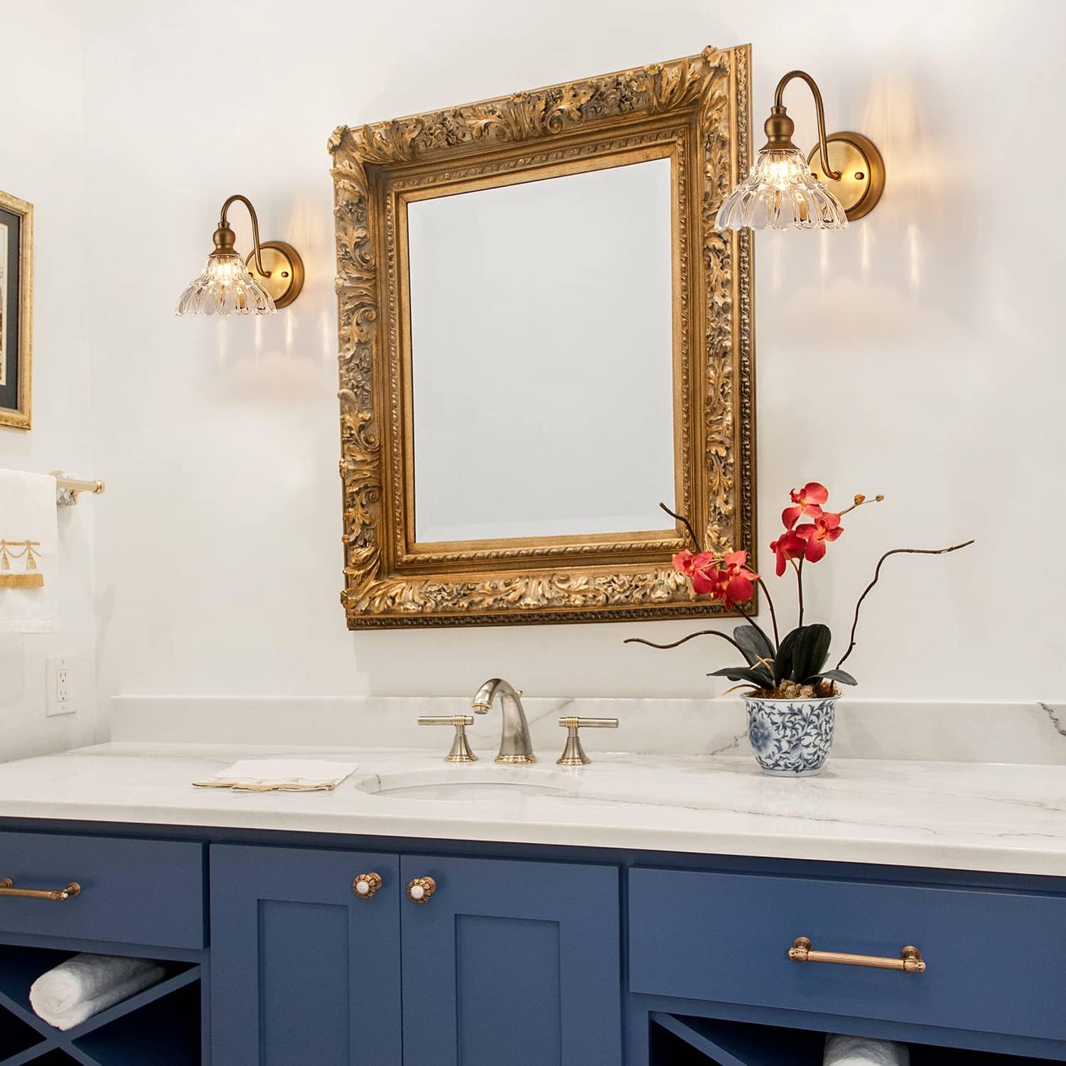 2-Pack Vintage Wall Sconces Brass Bathroom Vanity Lighting Fixtures Beautiful Wall Light Set of Two for Bedroom Bathroom Hallway Living Room