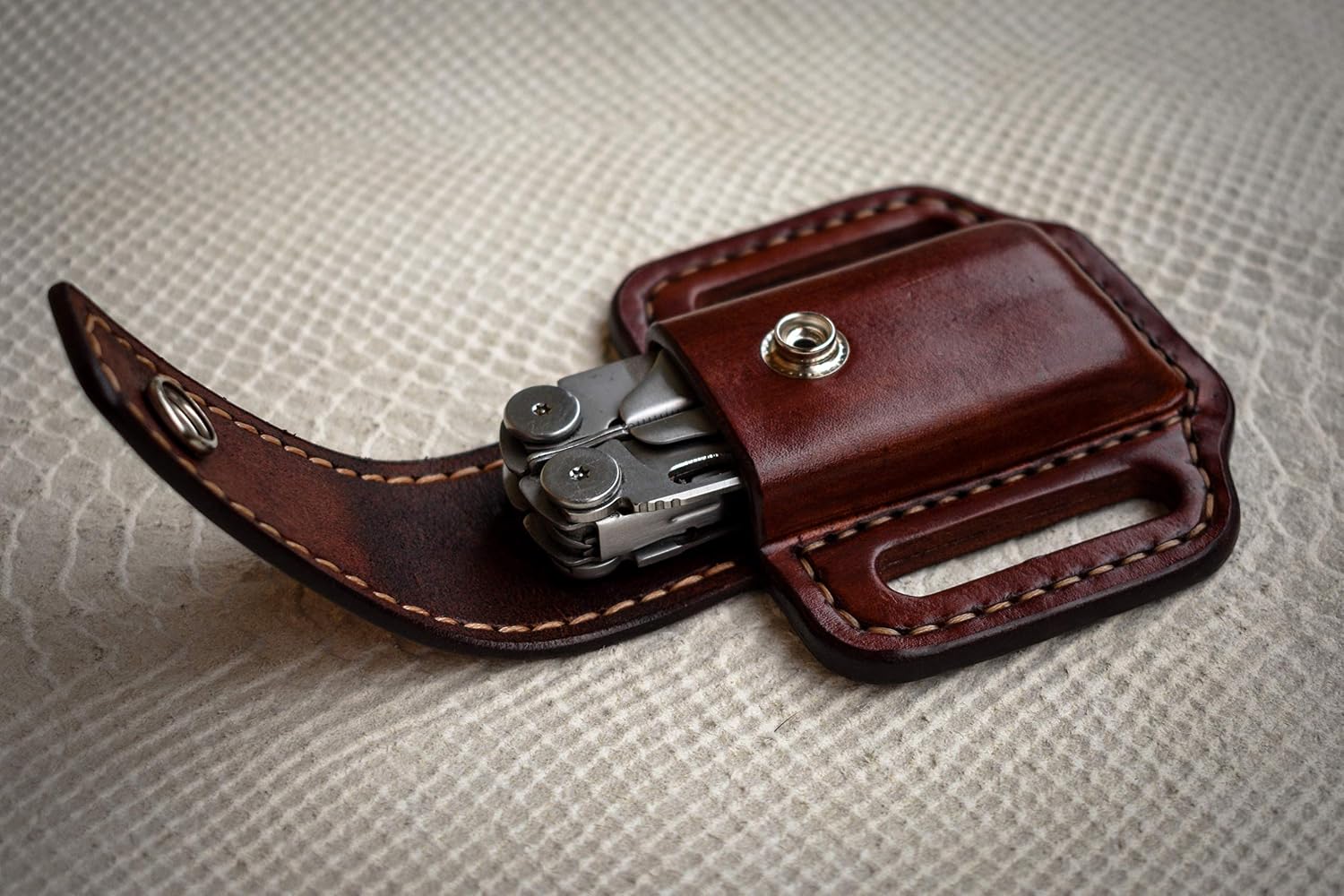 Closed top pancake sheath for Leatherman Wave, custom knife case, Multi tool holster, every day carry knife, handmade sheath