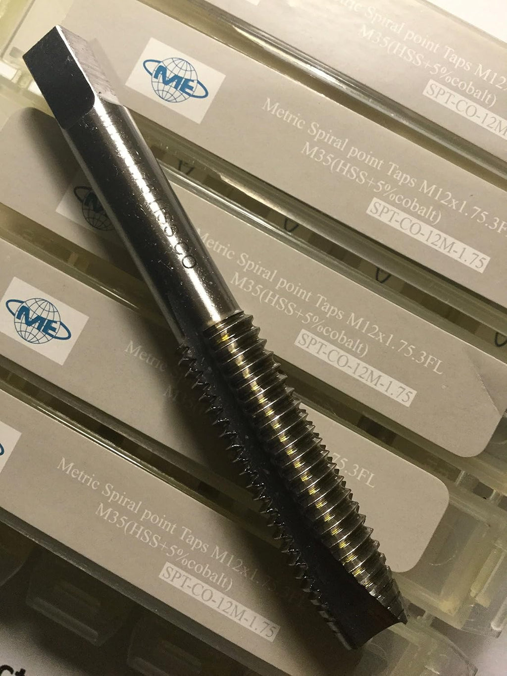 10 pcs Metric Spiral Point Taps M12x1.75-12mm x 1.75mm - M35 (HSS+5% Cobalt) - 3 Flute